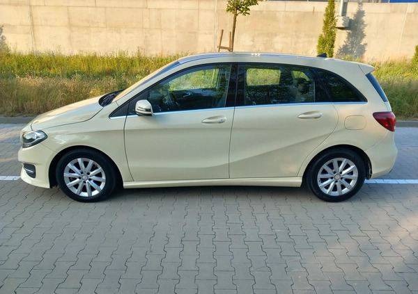 Mercedes-Benz Klasa B cena 26900 przebieg: 380000, rok produkcji 2015 z Szczecin małe 436